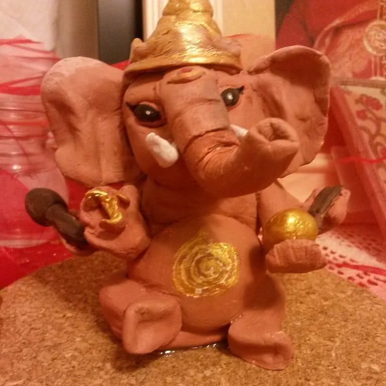 Floriana - Shri Ganesgha gift to Yogis from USA - CANAJOHARIE Shri Ganesha Puja 2014