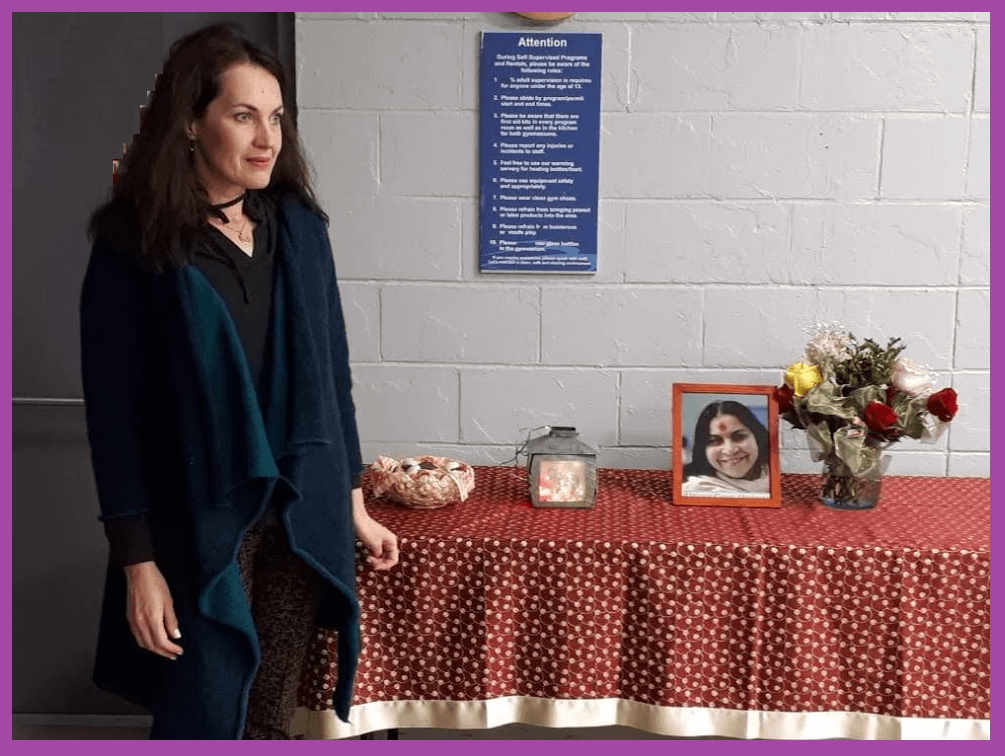 Read more about the article Gentiana’s Meditation in Alaska and the Root Chakra’s Gift of Fearlessness (Sahaj Guru Game 2019)