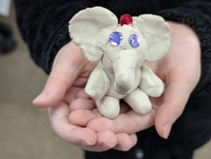 Read more about the article Families Enjoy these Warm-Hearted Meditations