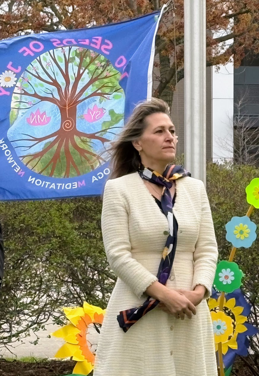 Read more about the article How Wonderful was the Day of May 5, 2026 in Burlington? Sahaja Yoga Meditation Day – Mayor’s Proclamation & Flag Raising Ceremony in Veterans’ Square